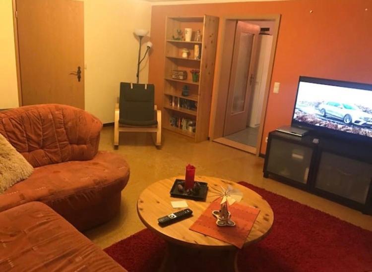 Gemuetliche 3 Raum Wohnung Im Dachgeschoss Ehrenfriedersdorf Exteriör bild